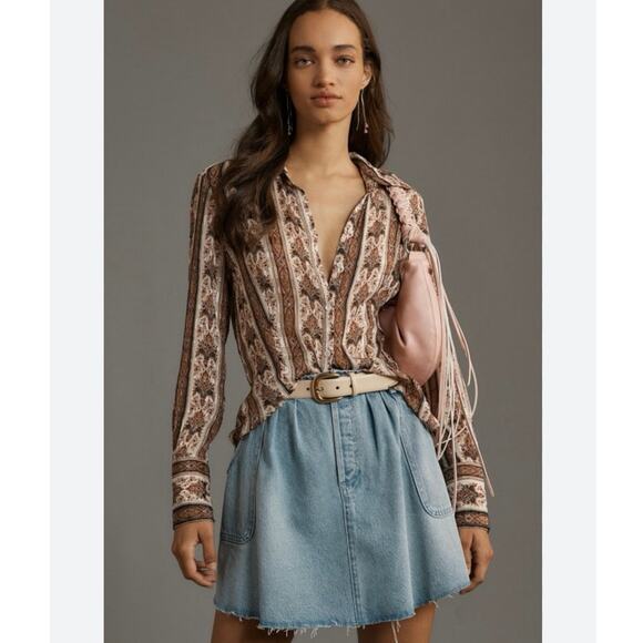 NWT Anthropologie Pilcro Reworked Denim Skater Mini Skirt Blue Raw Hem Size M - Picture 1 of 10